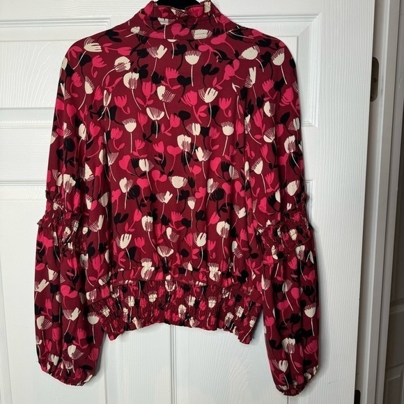 CAbi 4157 Corsage Blouse – Fall 2021 | Size M (Medium) 🌺 - Picture 10 of 12